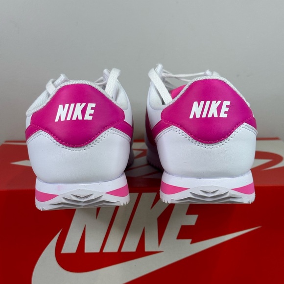 Nike Cortez - Picture 4 of 13